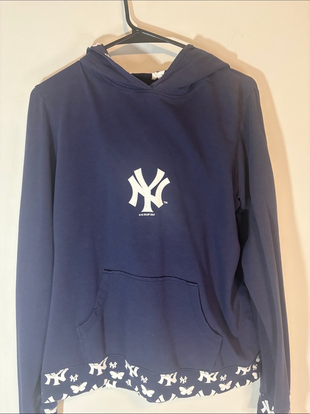 *Throwback* New York Yankees Butterfly Hoodie Y2K Girly Whimsical Nostalgic ⚾️